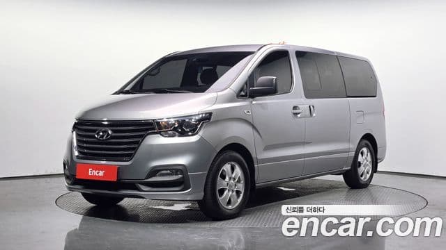 Hyundai The New Grand Starex — 1
