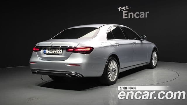 Mercedes-Benz E-Class W213 2