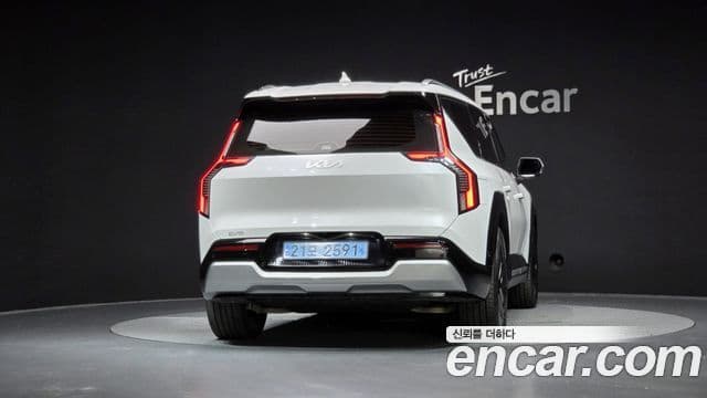 Kia EV9 3