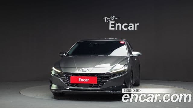 Hyundai Avante (CN7) 2