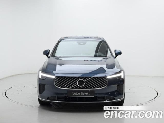 Volvo S90 3