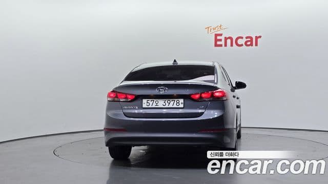 Hyundai Avante AD 4