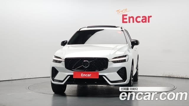 Volvo XC60 2nd Gen 3