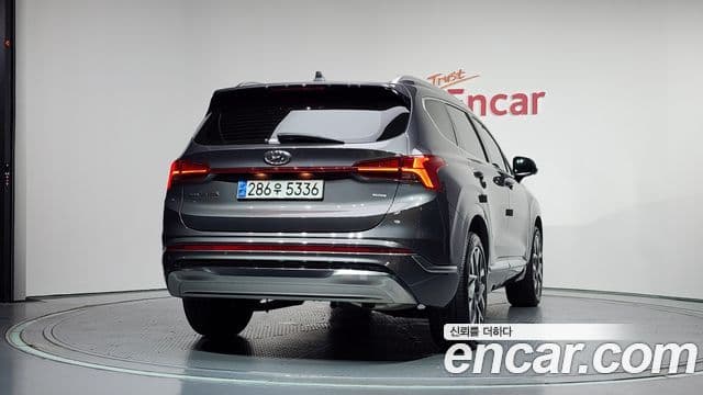 Hyundai The New Santa Fe 3