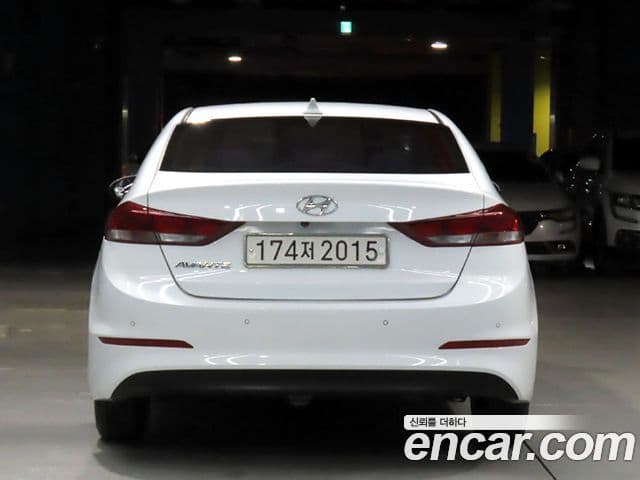 Hyundai Avante AD 2