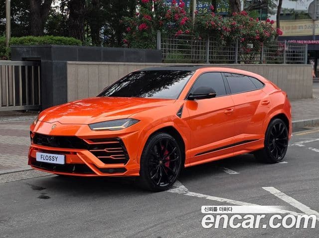Lamborghini Urus 1