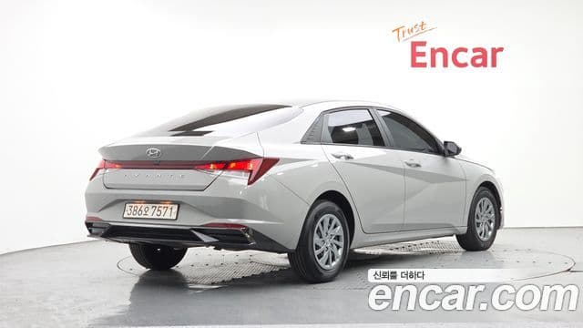 Hyundai Avante (CN7) 2