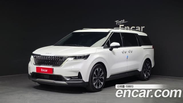 Kia Carnival 4th Gen — 1