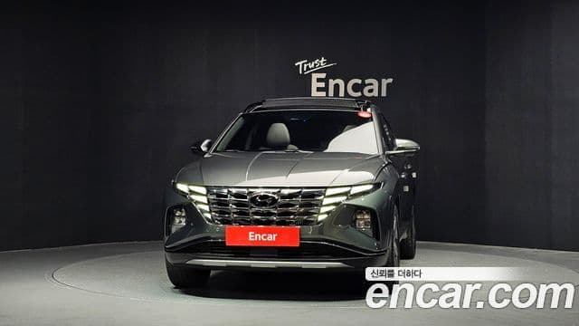 Hyundai Tucson (NX4) 3