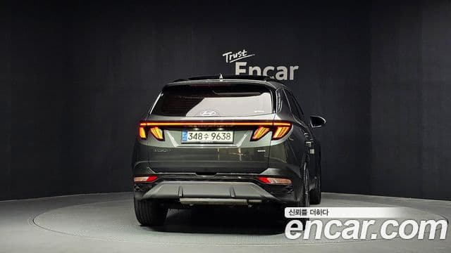 Hyundai Tucson (NX4) 4