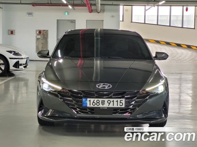 Hyundai Avante (CN7) 3