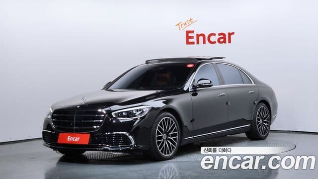 Mercedes-Benz S-Class W223 1