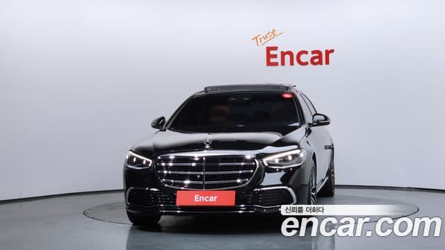 Mercedes-Benz S-Class W223 3