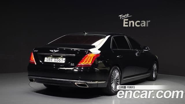 Genesis EQ900 2