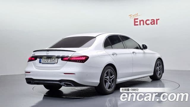 Mercedes-Benz E-Class W213 2