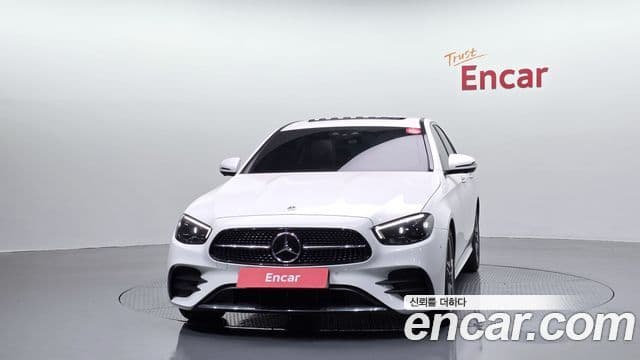 Mercedes-Benz E-Class W213 3
