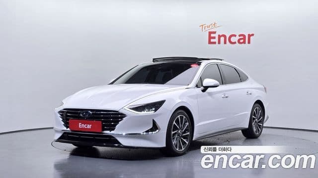 Hyundai Sonata (DN8)