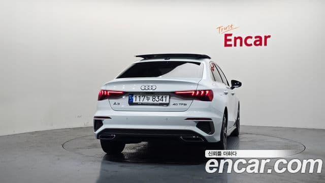 Audi A3 (8Y) 3