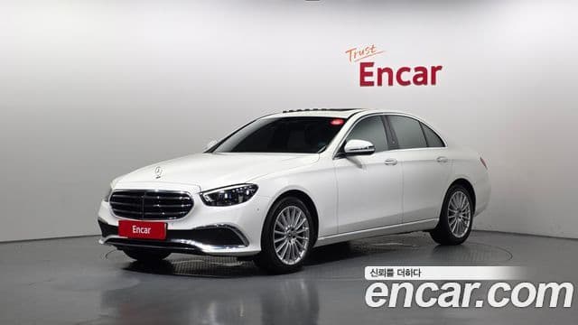 Mercedes-Benz E-Class W213 1