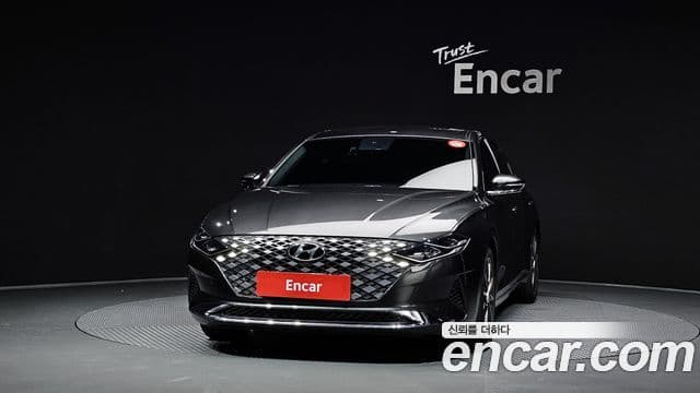 Hyundai The New Grandeur IG 2