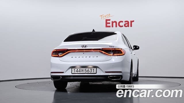 Hyundai Grandeur IG Hybrid 4