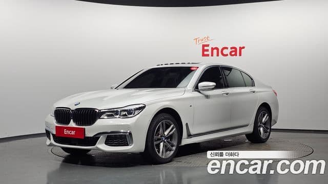 BMW 7 Series (G11)
