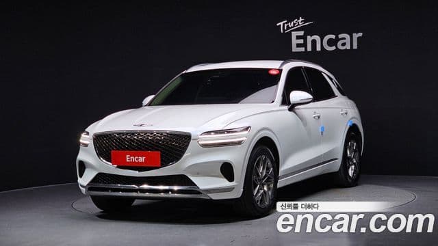Genesis GV70 — 1