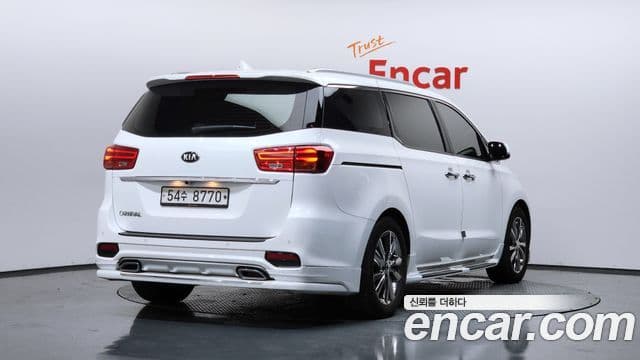 Kia The New Carnival 2