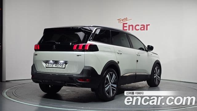 Peugeot 5008 2nd Gen 2