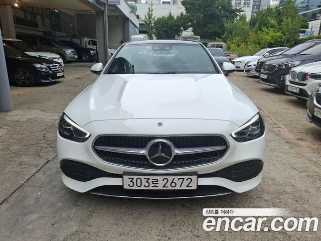 Mercedes-Benz C-Class W206 3