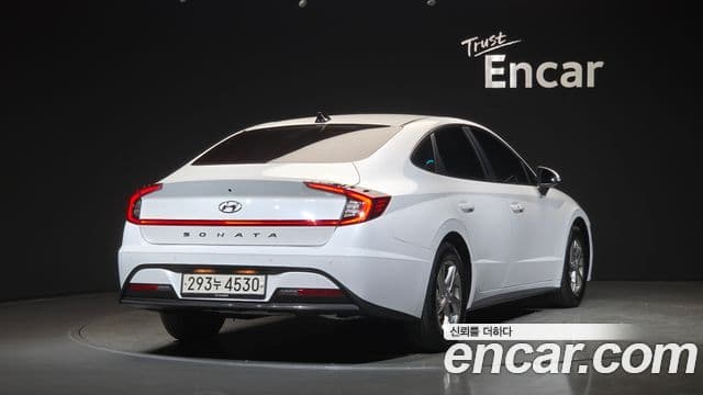 Hyundai Sonata (DN8) 2