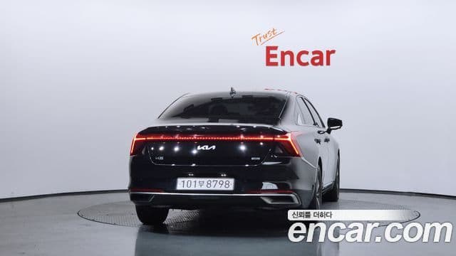 Kia K8 Hybrid 3
