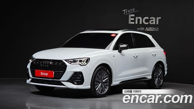 Audi Q3 (F3)
