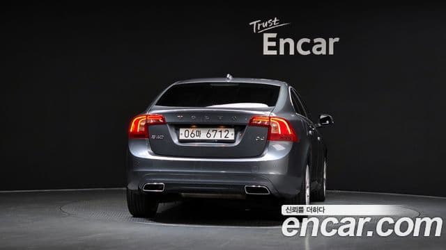 Volvo S60 3