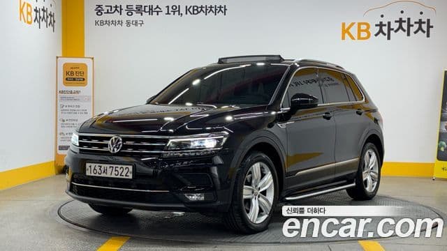 Volkswagen Tiguan 2nd Gen — 1