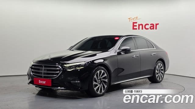 Mercedes-Benz E-Class W214 1