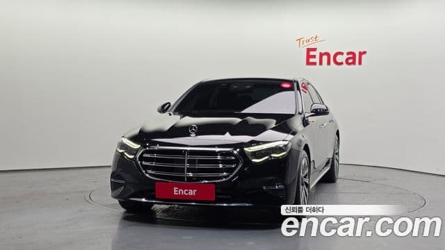 Mercedes-Benz E-Class W214 3