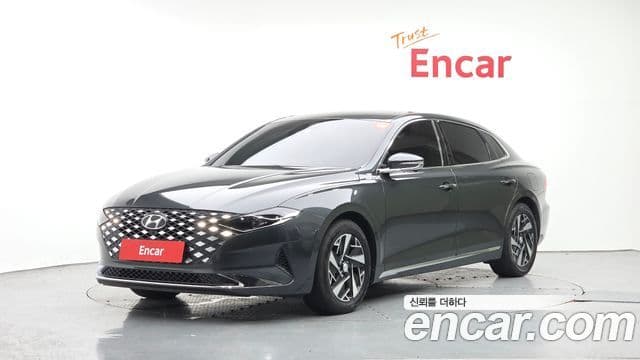 Hyundai The New Grandeur IG Hybrid 1
