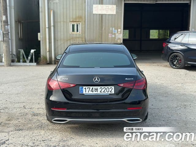 Mercedes-Benz C-Class W206 4