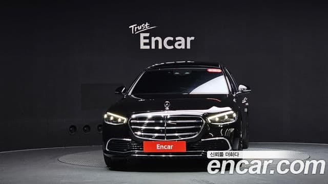 Mercedes-Benz S-Class W223 3