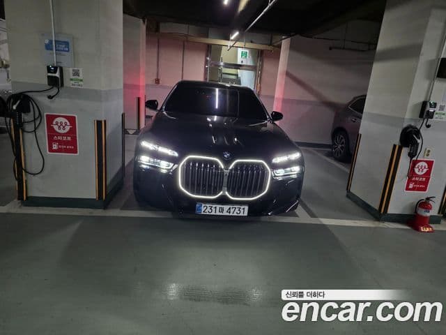 BMW 7 Series (G70) — 1