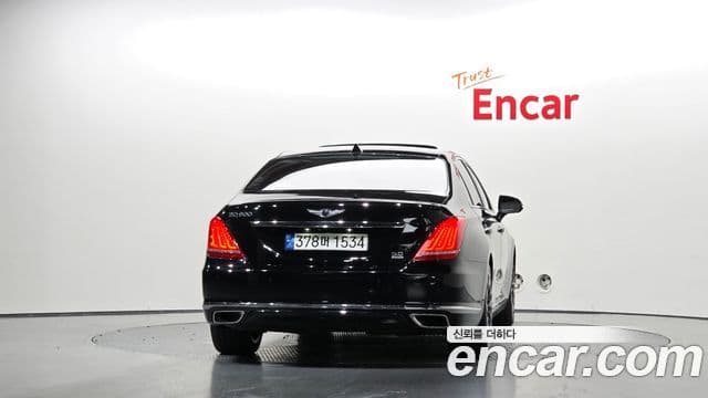 Genesis EQ900 4