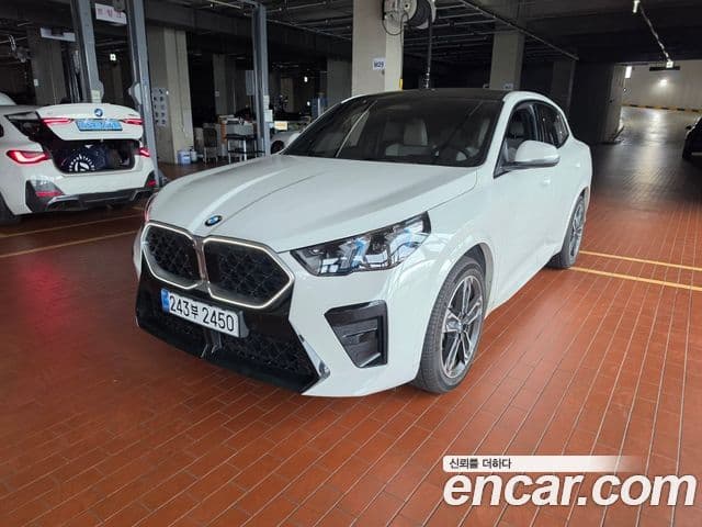 BMW X2 (U10) 2