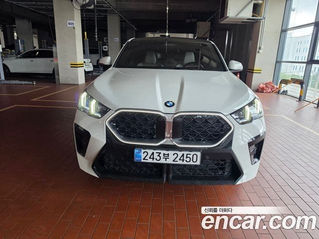 BMW X2 (U10) 3