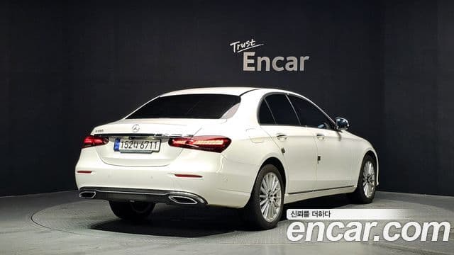 Mercedes-Benz E-Class W213 2