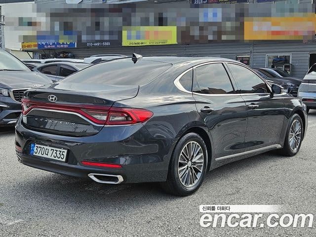 Hyundai Grandeur IG Hybrid 3