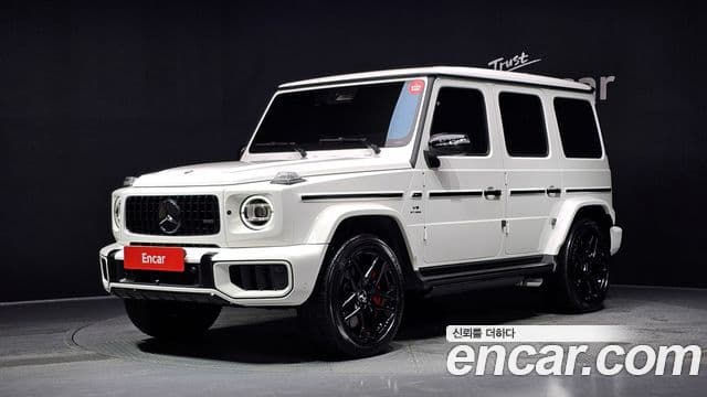 Mercedes-Benz G-Class W465