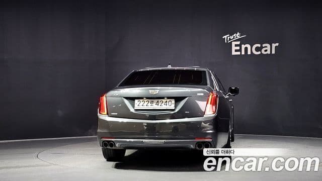 Cadillac CT6 4