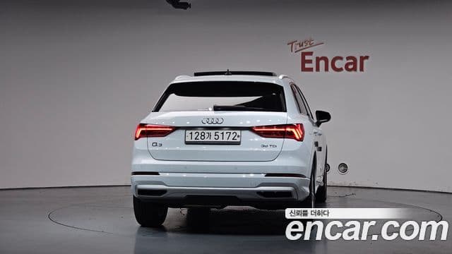 Audi Q3 (F3) 3