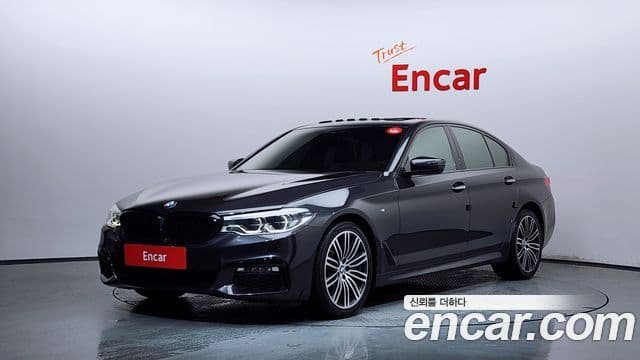 BMW 5 Series (G30)
